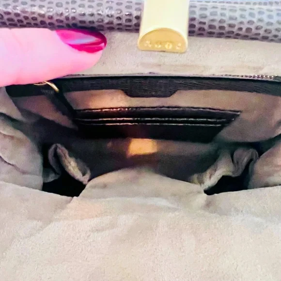 Nuer leather crossbody purse - Picture 10 of 12